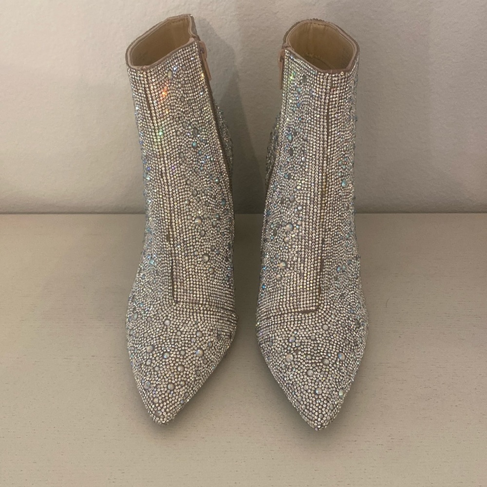 Betsey Johnson, Cady Rhinestones